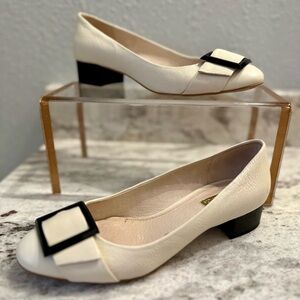Louise et Cie White Cream Leather Shoes Classic Mid Heel Pumps Sz 8.5